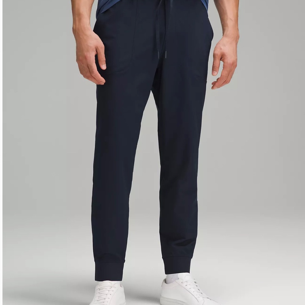 Lululemon Men’s ABC Jogger